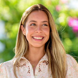 Stephanie Keats - Agent